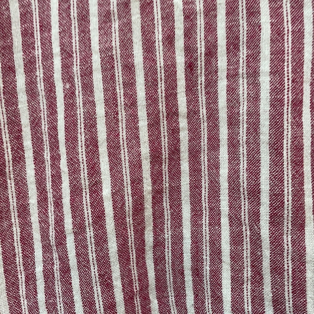 NWOT Rails cropped button up - Picture 3 of 4
